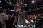 挥肘击中里德喉部！文班NBA生涯189场比赛首次被驱逐出场