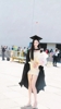 好漂亮啊！李明女儿发视频庆祝硕士毕业，考虑从事足球领域吗？